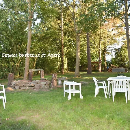 Grande Maison Familiale Avec Jardin, Terrasse Et équipements De Loisirs, Proche Forêt De La Charnie - Fr-1-410-297 Casa de Férias Chemire-en-Charnie