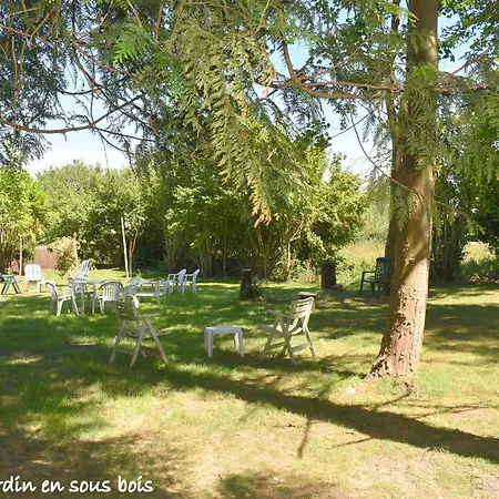 Grande Maison Familiale Avec Jardin, Terrasse Et équipements De Loisirs, Proche Forêt De La Charnie - Fr-1-410-297 Casa de Férias *