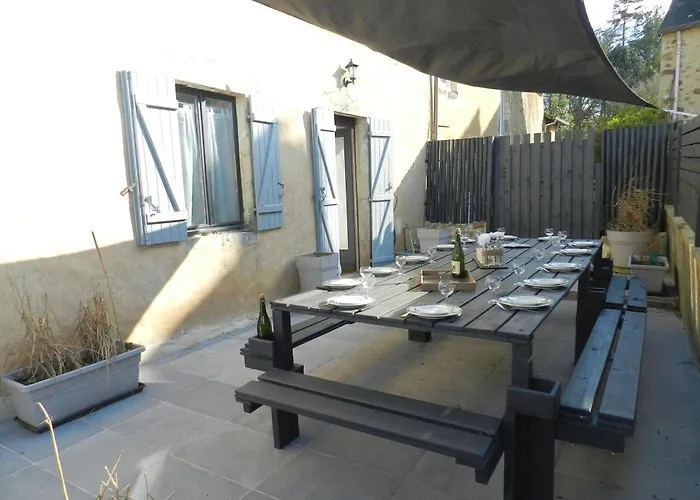 度假居 Grande Maison Familiale Avec Jardin, Terrasse Et Equipements De Loisirs, Proche Foret De La Charnie - Fr-1-410-297 Chemiré-en-Charnie