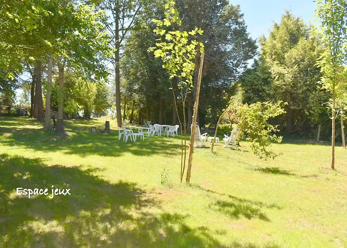 度假居 Grande Maison Familiale Avec Jardin, Terrasse Et Equipements De Loisirs, Proche Foret De La Charnie - Fr-1-410-297 Chemiré-en-Charnie